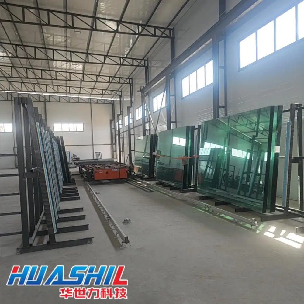 What components compose modern glass cutting equipment?